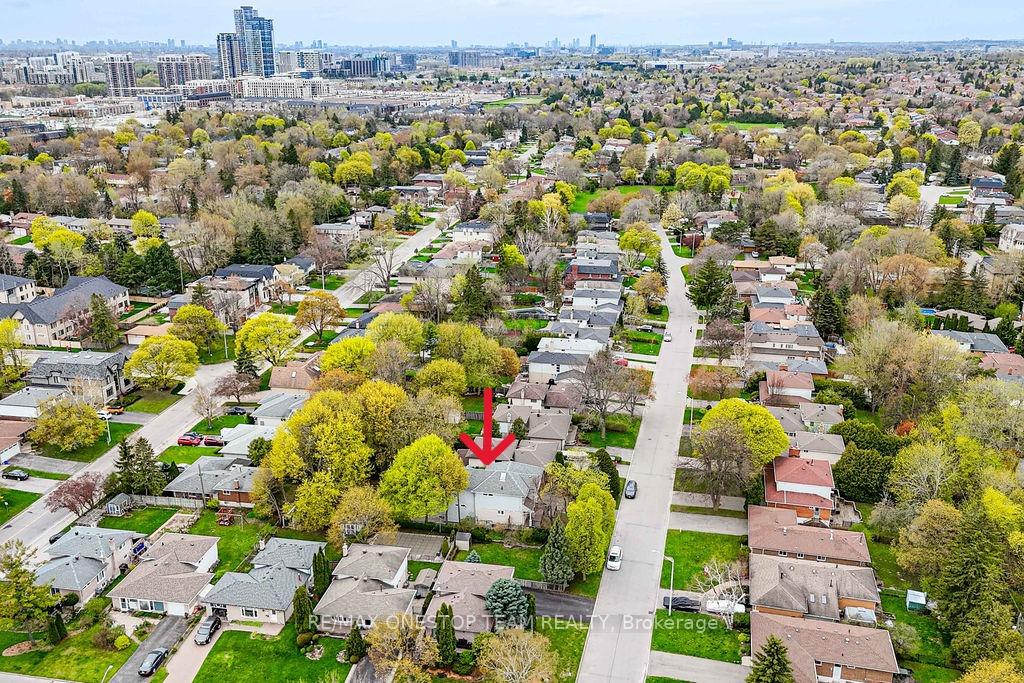 Photo 49 of 95 Sciberras Road, Markham, Unionville — HOMEH