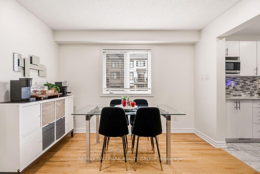 Photo 9 of 450 Brettonwood Ridge, Ottawa, Kanata - Kanata Lakes/Heritage Hills — HOMEH