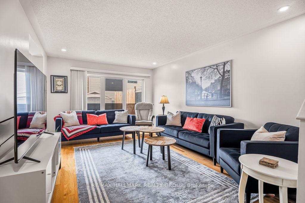Photo 17 of 450 Brettonwood Ridge, Ottawa, Kanata - Kanata Lakes/Heritage Hills — HOMEH