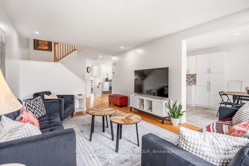 Photo 19 of 450 Brettonwood Ridge, Ottawa, Kanata - Kanata Lakes/Heritage Hills — HOMEH