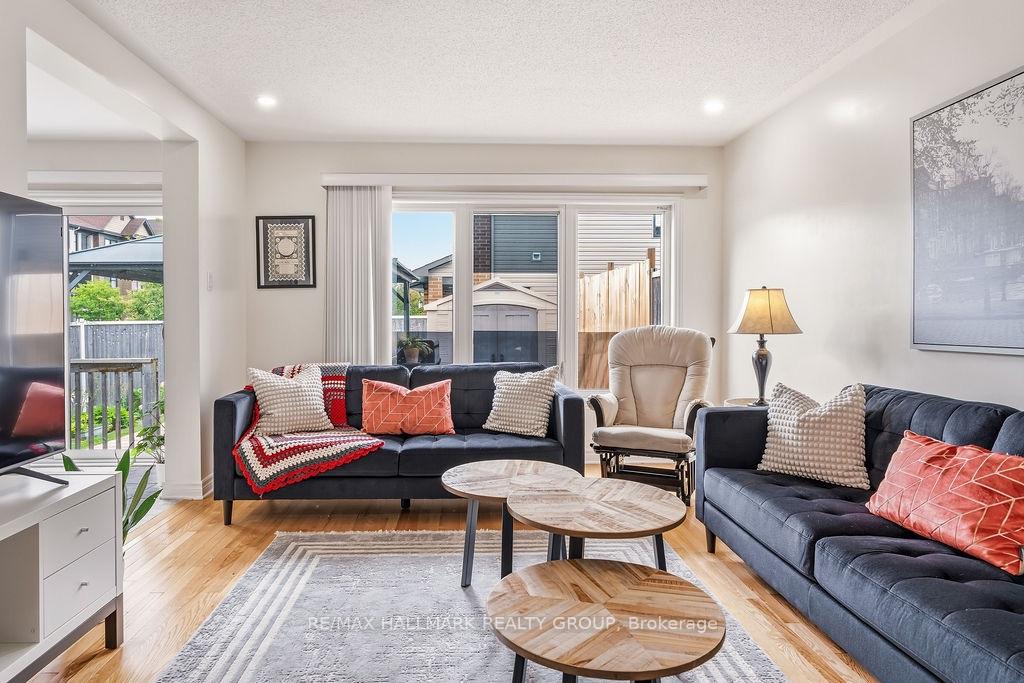 Photo 21 of 450 Brettonwood Ridge, Ottawa, Kanata - Kanata Lakes/Heritage Hills — HOMEH