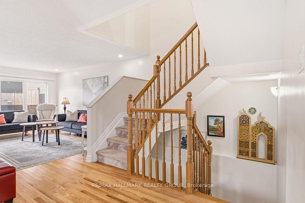 Photo 23 of 450 Brettonwood Ridge, Ottawa, Kanata - Kanata Lakes/Heritage Hills — HOMEH