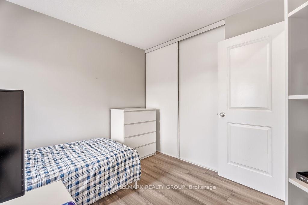 Photo 37 of 450 Brettonwood Ridge, Ottawa, Kanata - Kanata Lakes/Heritage Hills — HOMEH