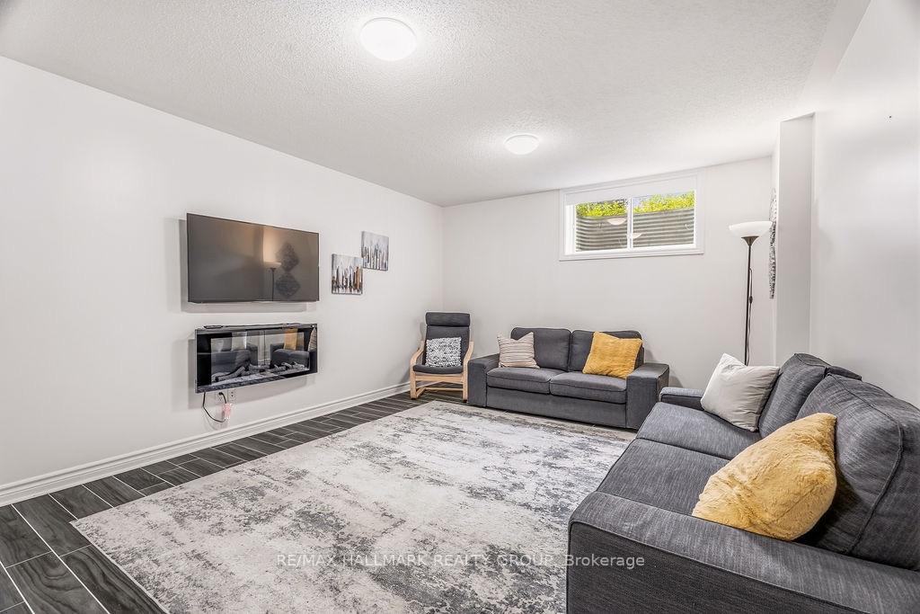 Photo 40 of 450 Brettonwood Ridge, Ottawa, Kanata - Kanata Lakes/Heritage Hills — HOMEH