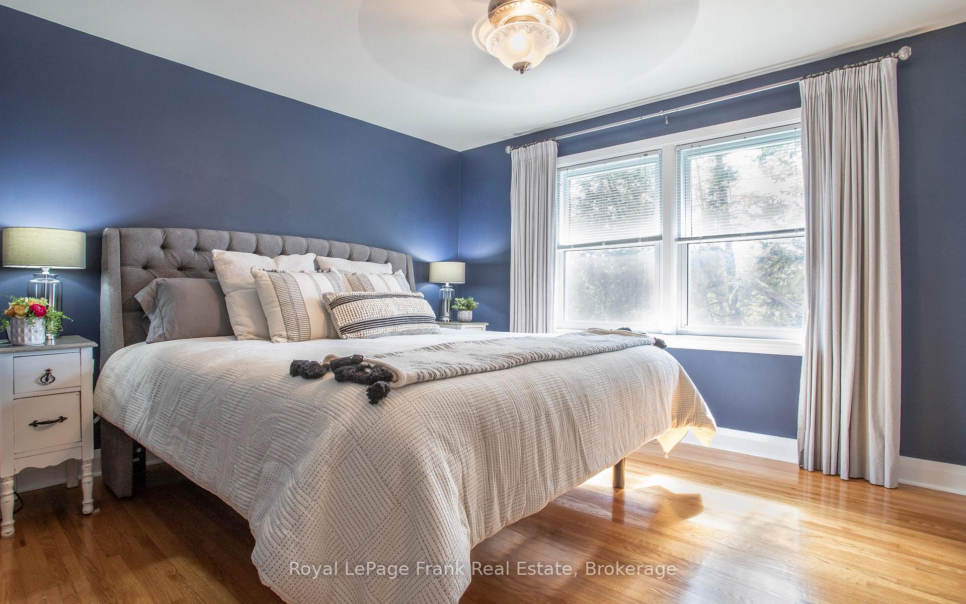 Photo 17 of 387 Aberdeen Avenue, Peterborough, Northcrest Ward 5 — HOMEH