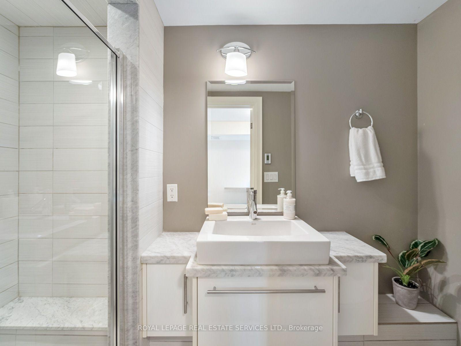 Photo 43 of 330 Willard Avenue, Toronto, Runnymede-Bloor West Village — HOMEH