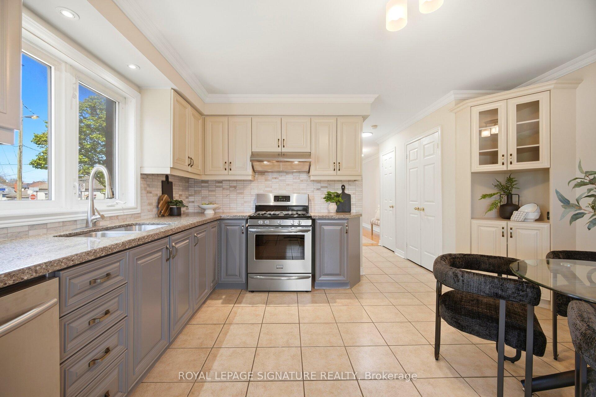 Photo 16 of 189 Aileen Avenue, Toronto, Keelesdale-Eglinton West — HOMEH