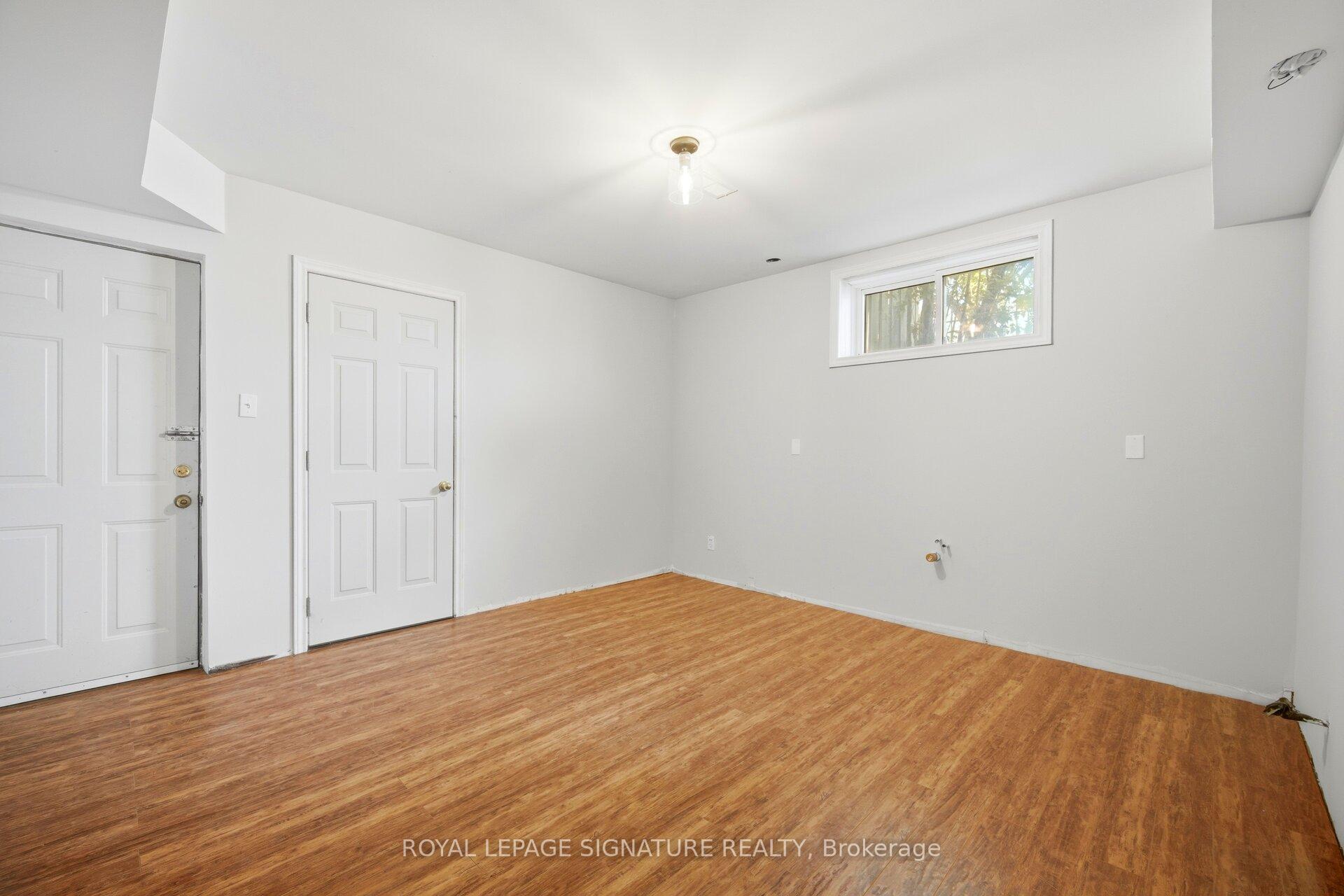 Photo 35 of 189 Aileen Avenue, Toronto, Keelesdale-Eglinton West — HOMEH