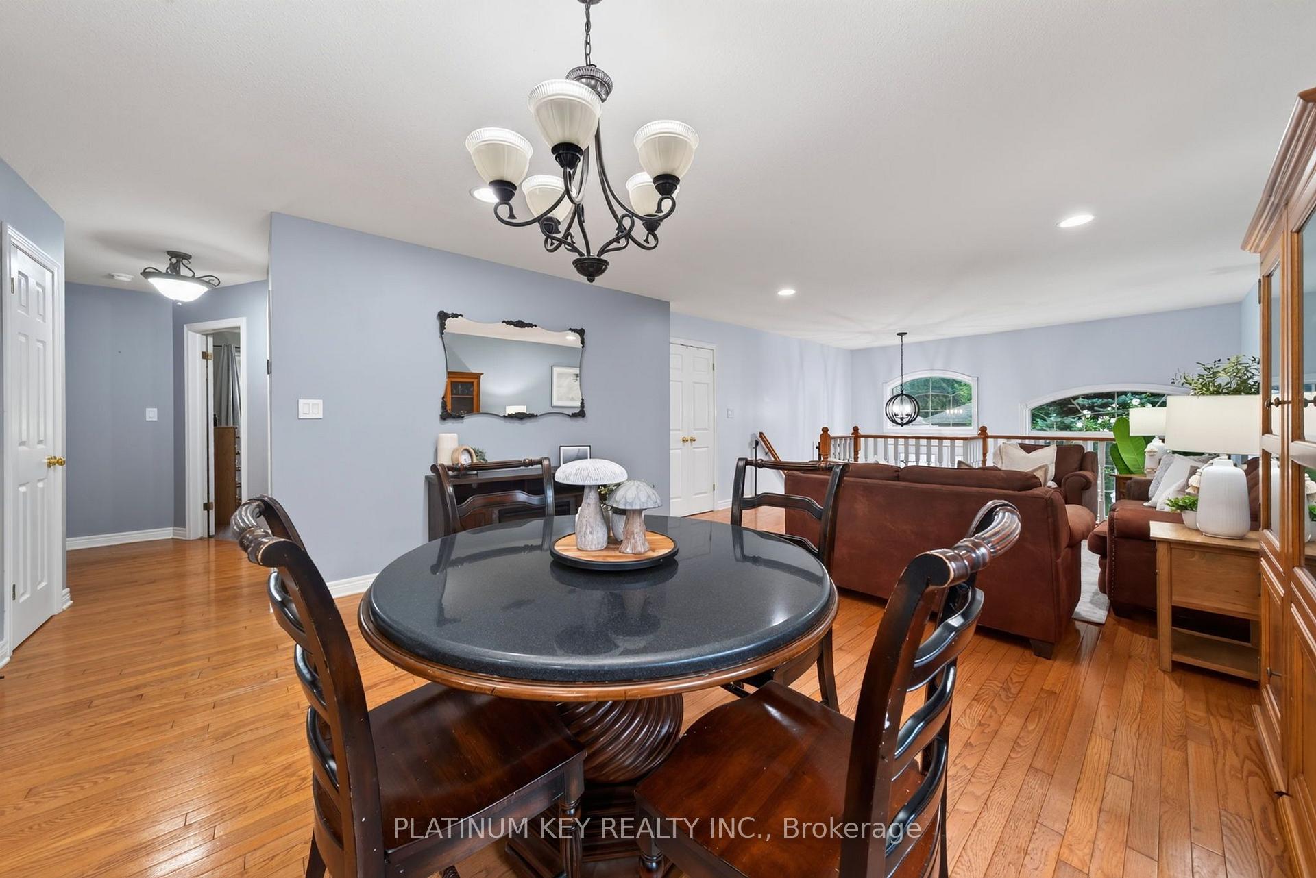 Photo 8 of 22 Ridge Street, Strathroy-Caradoc, SW — HOMEH