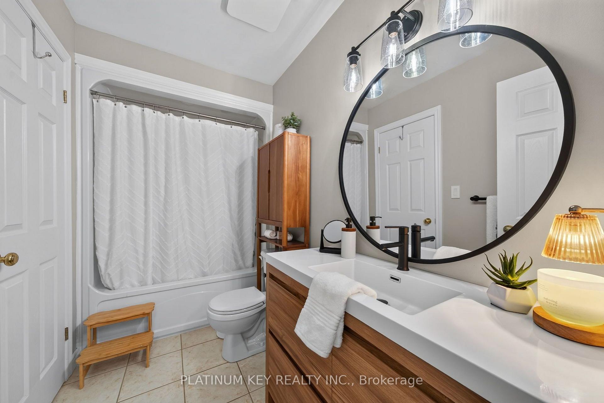 Photo 19 of 22 Ridge Street, Strathroy-Caradoc, SW — HOMEH