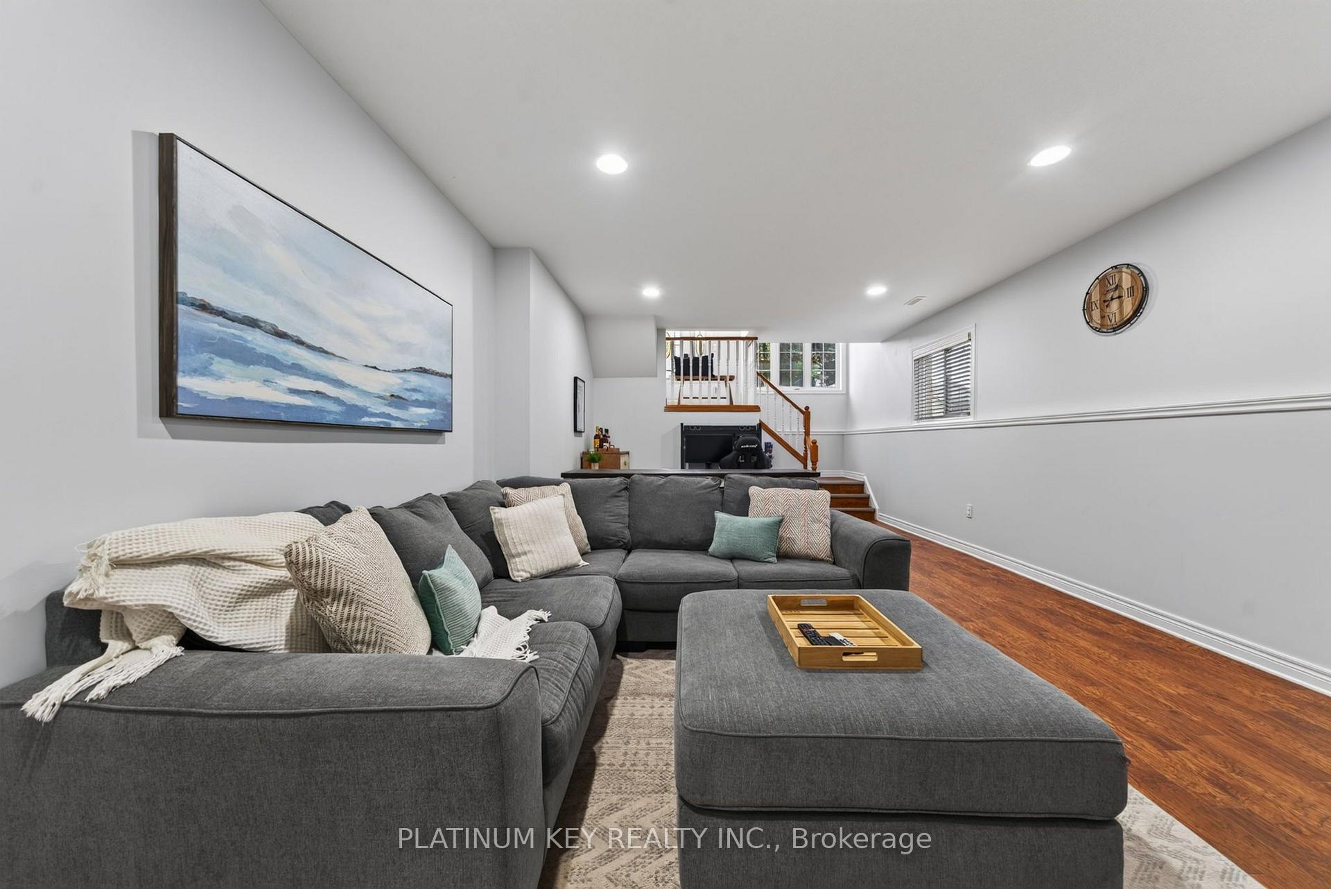 Photo 23 of 22 Ridge Street, Strathroy-Caradoc, SW — HOMEH