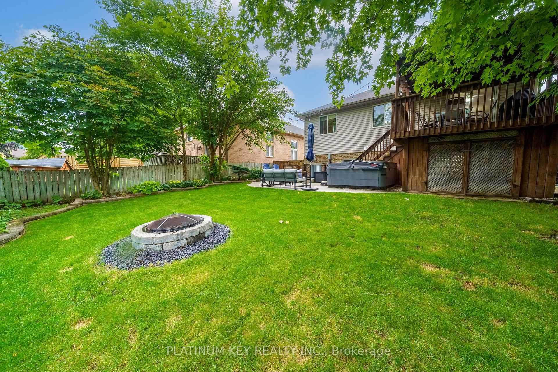 Photo 38 of 22 Ridge Street, Strathroy-Caradoc, SW — HOMEH