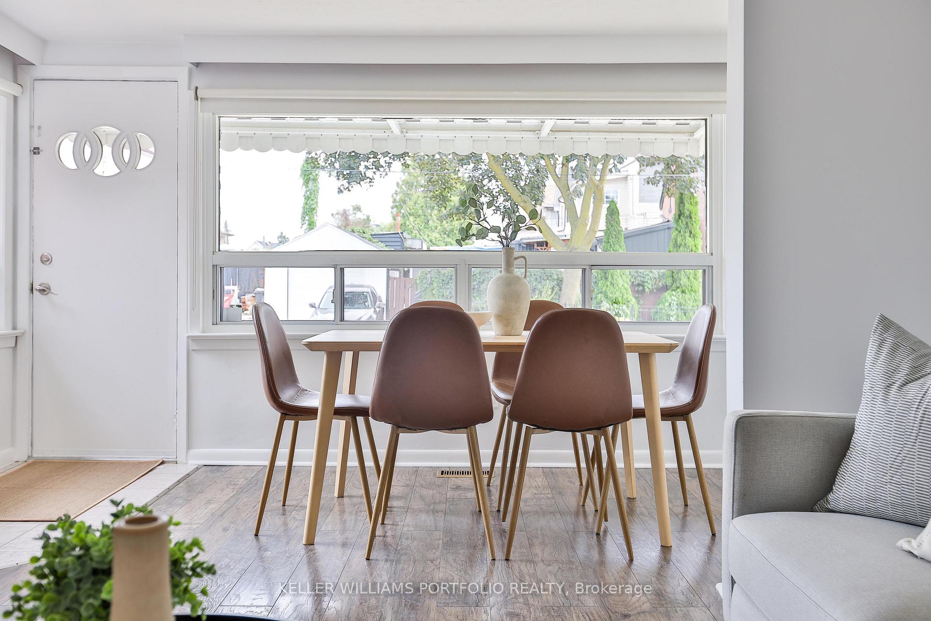 Photo 1 of 40 Aileen Avenue, Toronto, Keelesdale-Eglinton West — HOMEH