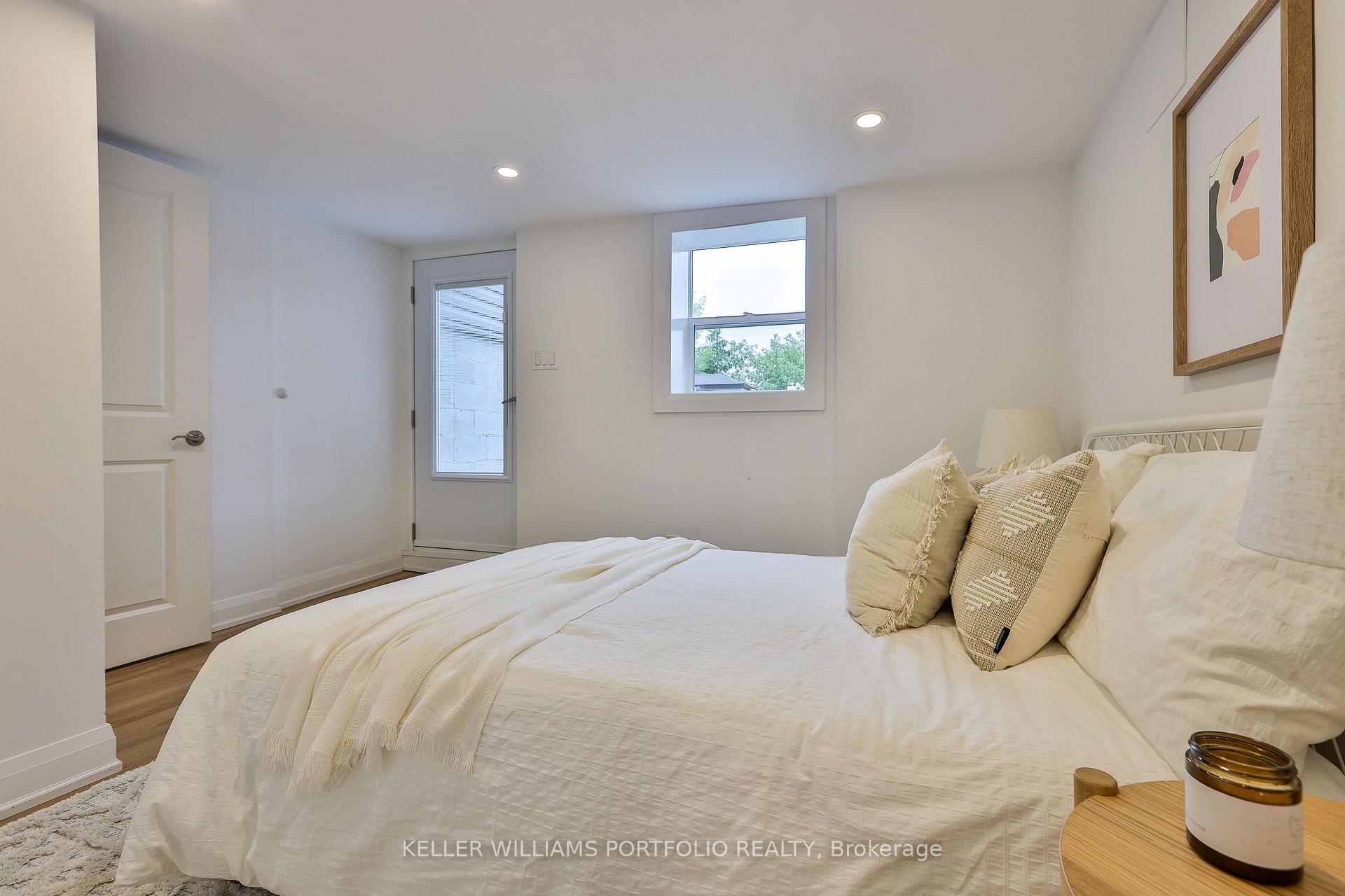Photo 27 of 40 Aileen Avenue, Toronto, Keelesdale-Eglinton West — HOMEH