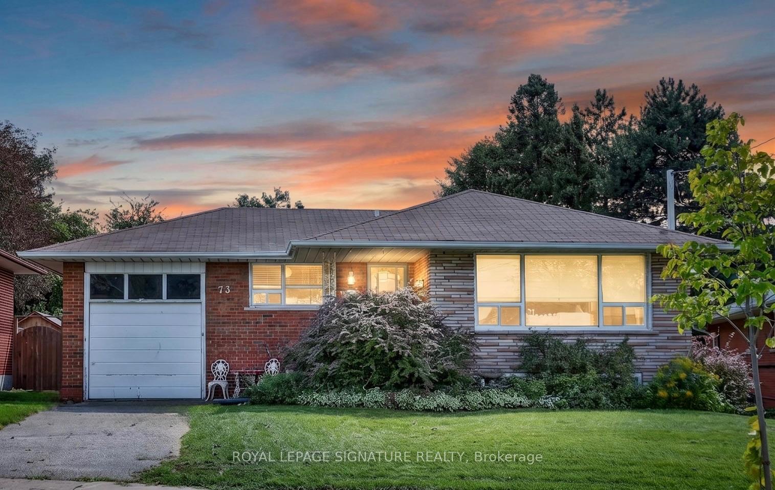 Photo 1 of 73 Castlegrove Boulevard, North York, Parkwoods-Donalda — HOMEH