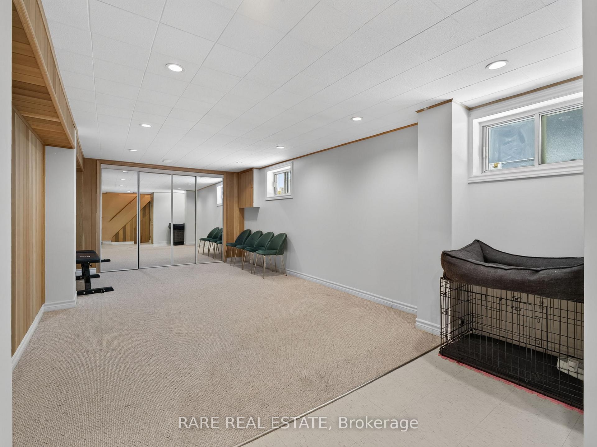 Photo 32 of 12 Kentroyal Drive, Etobicoke, Humber Heights — HOMEH