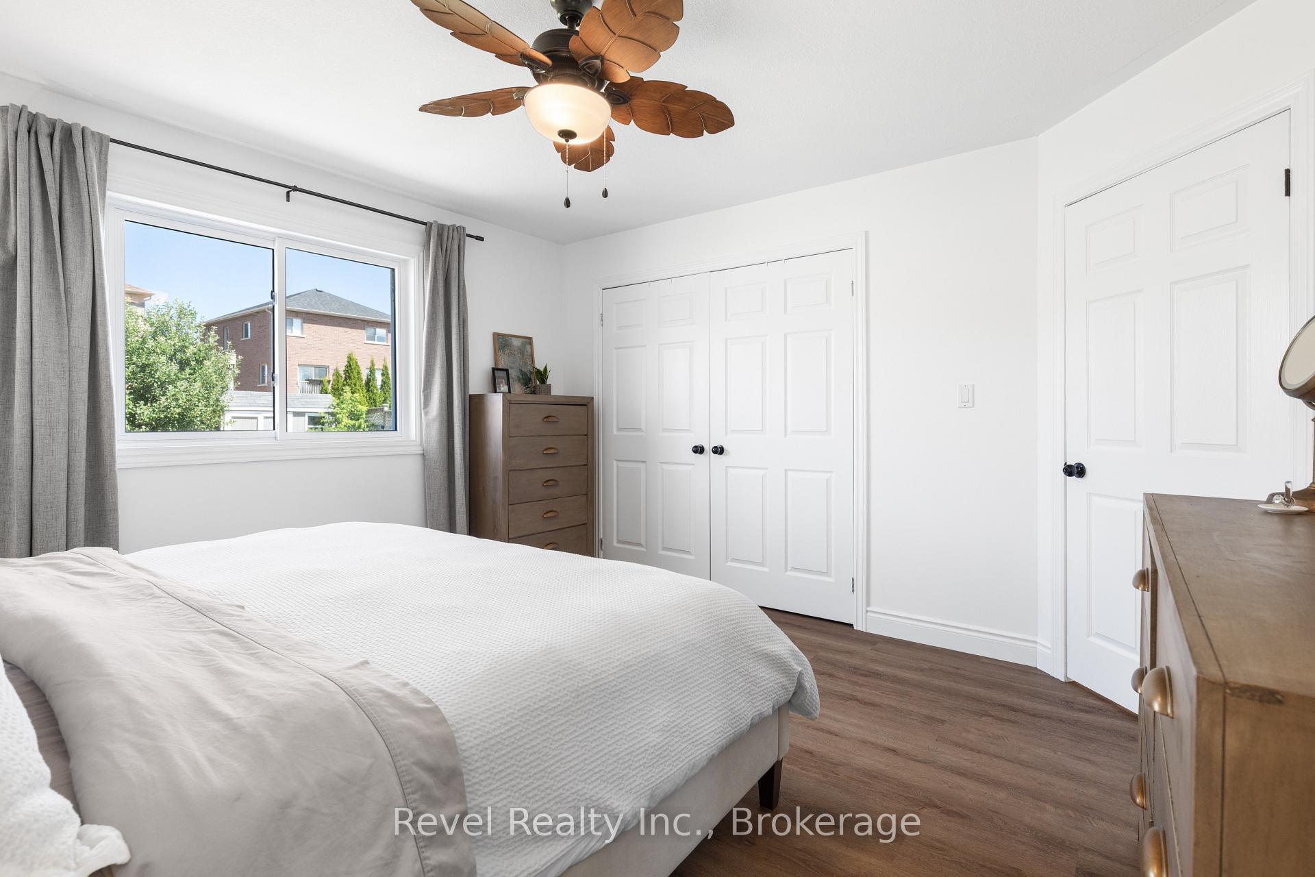 Photo 16 of 39 Springdale Drive, Kawartha Lakes, Lindsay — HOMEH