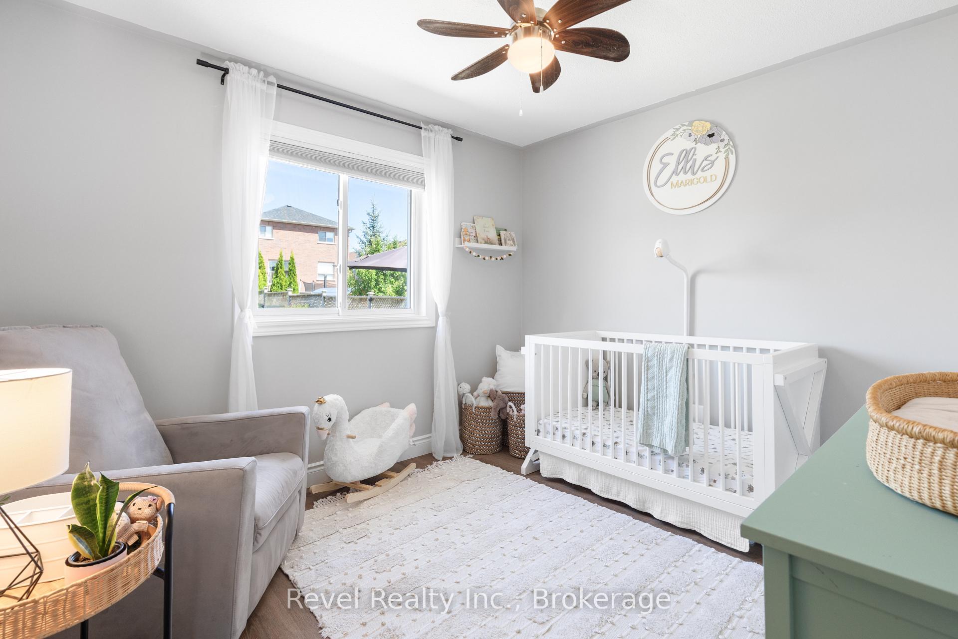 Photo 22 of 39 Springdale Drive, Kawartha Lakes, Lindsay — HOMEH