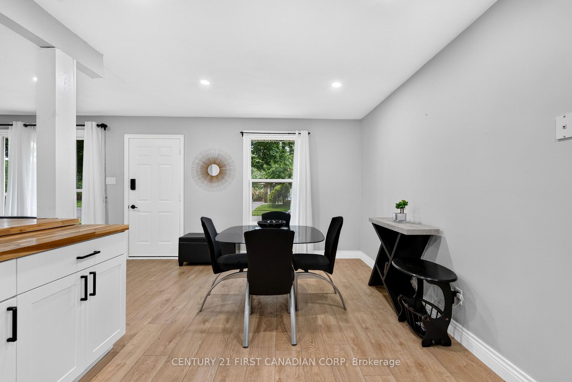 Photo 3 of 23 Brunswick Avenue, London, North I — HOMEH