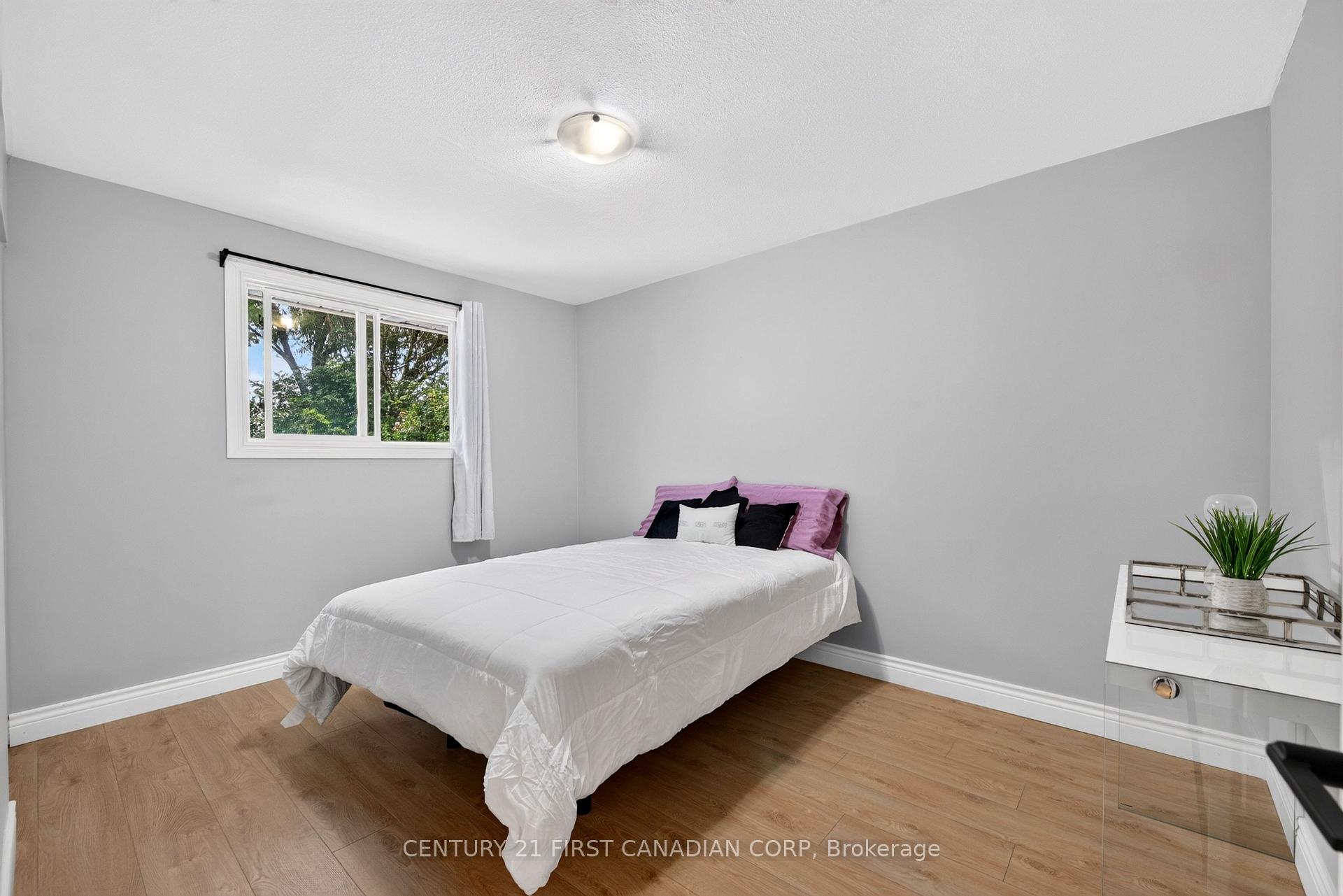 Photo 17 of 23 Brunswick Avenue, London, North I — HOMEH