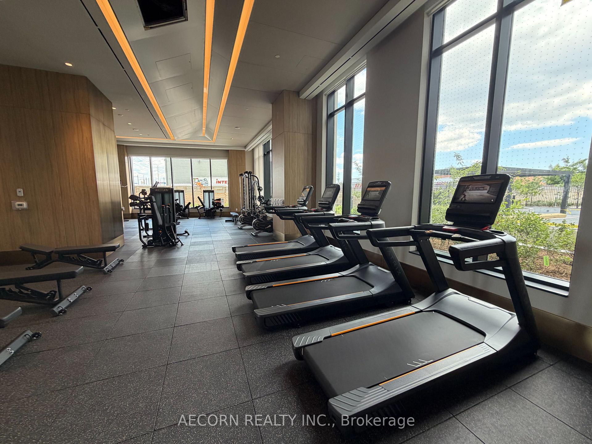Photo 15 of 21 Meadowdale Road, Vaughan, Vaughan Corporate Centre — HOMEH