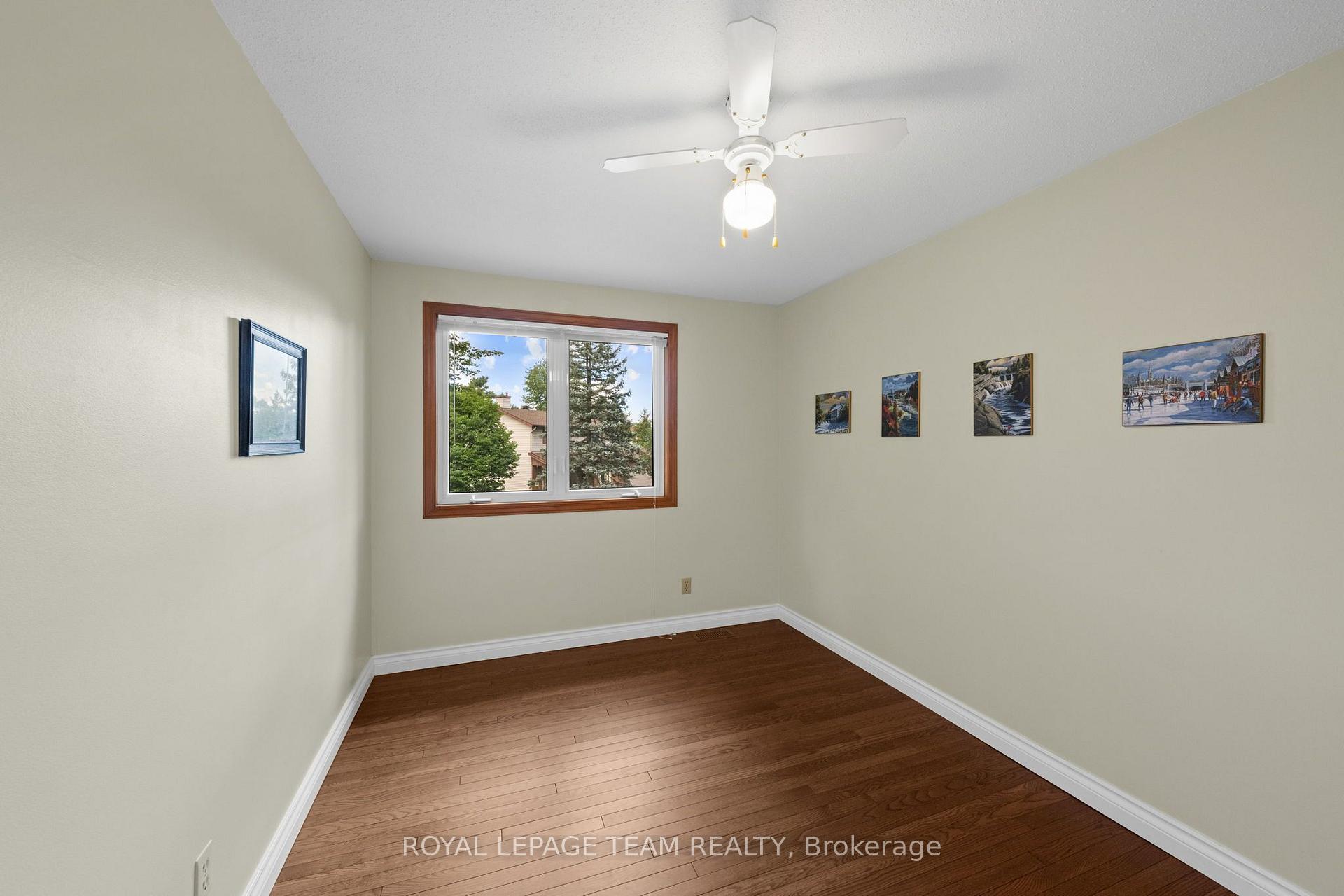 Photo 26 of 240 Hoylake Crescent, Ottawa, Bilberry Creek/Queenswood Heights — HOMEH