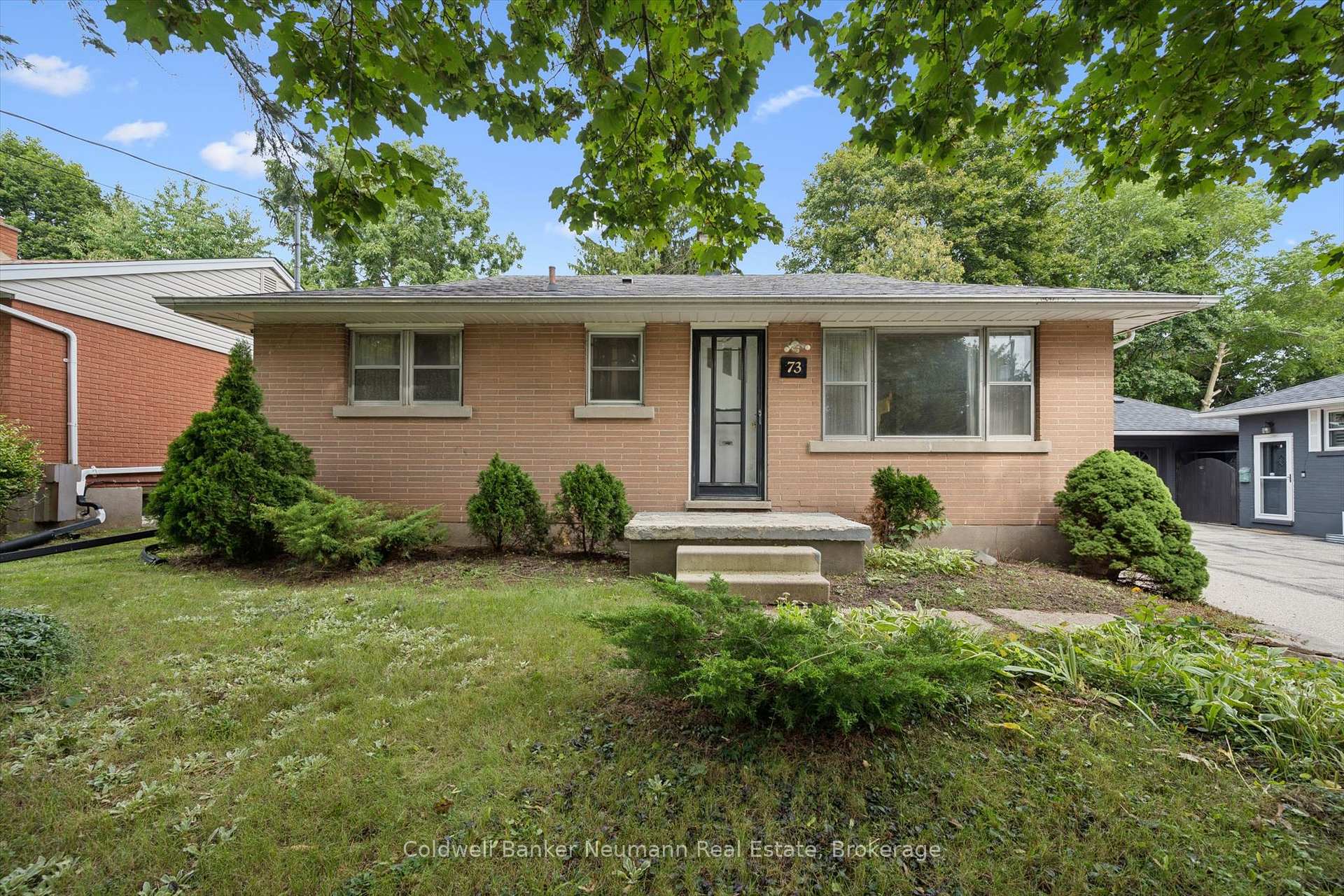 Photo 1 of 73 Knightswood Boulevard, Guelph, Riverside Park — HOMEH