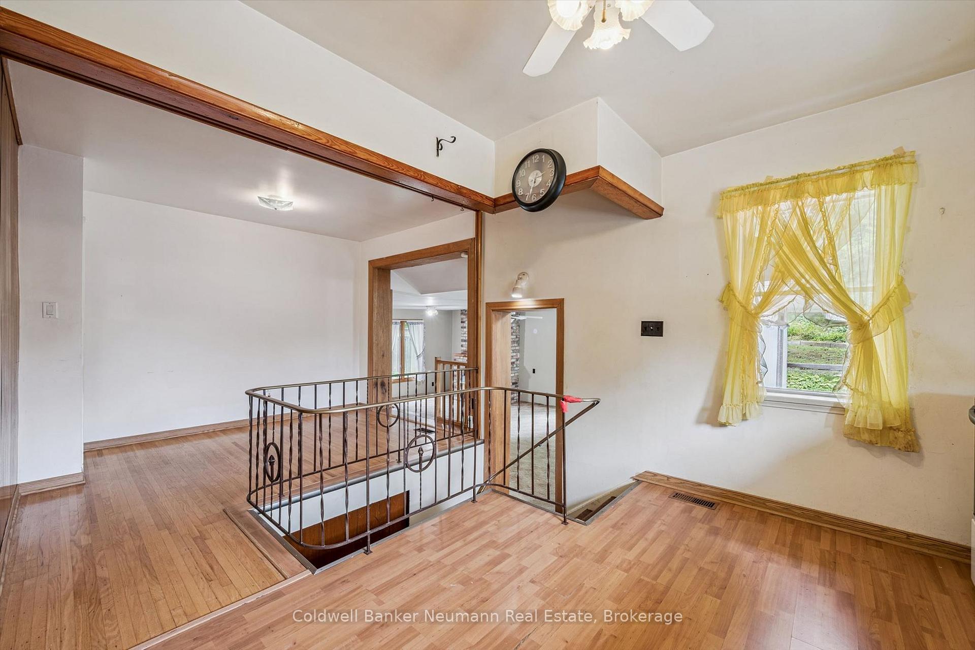 Photo 16 of 73 Knightswood Boulevard, Guelph, Riverside Park — HOMEH