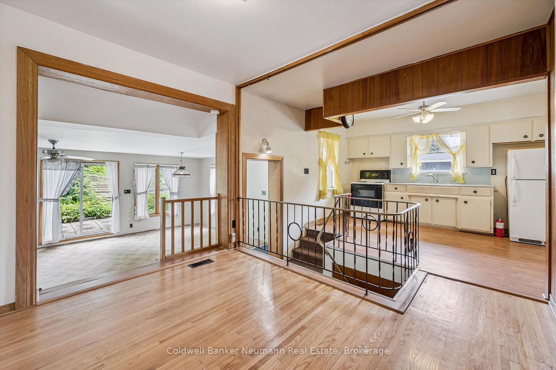 Photo 18 of 73 Knightswood Boulevard, Guelph, Riverside Park — HOMEH
