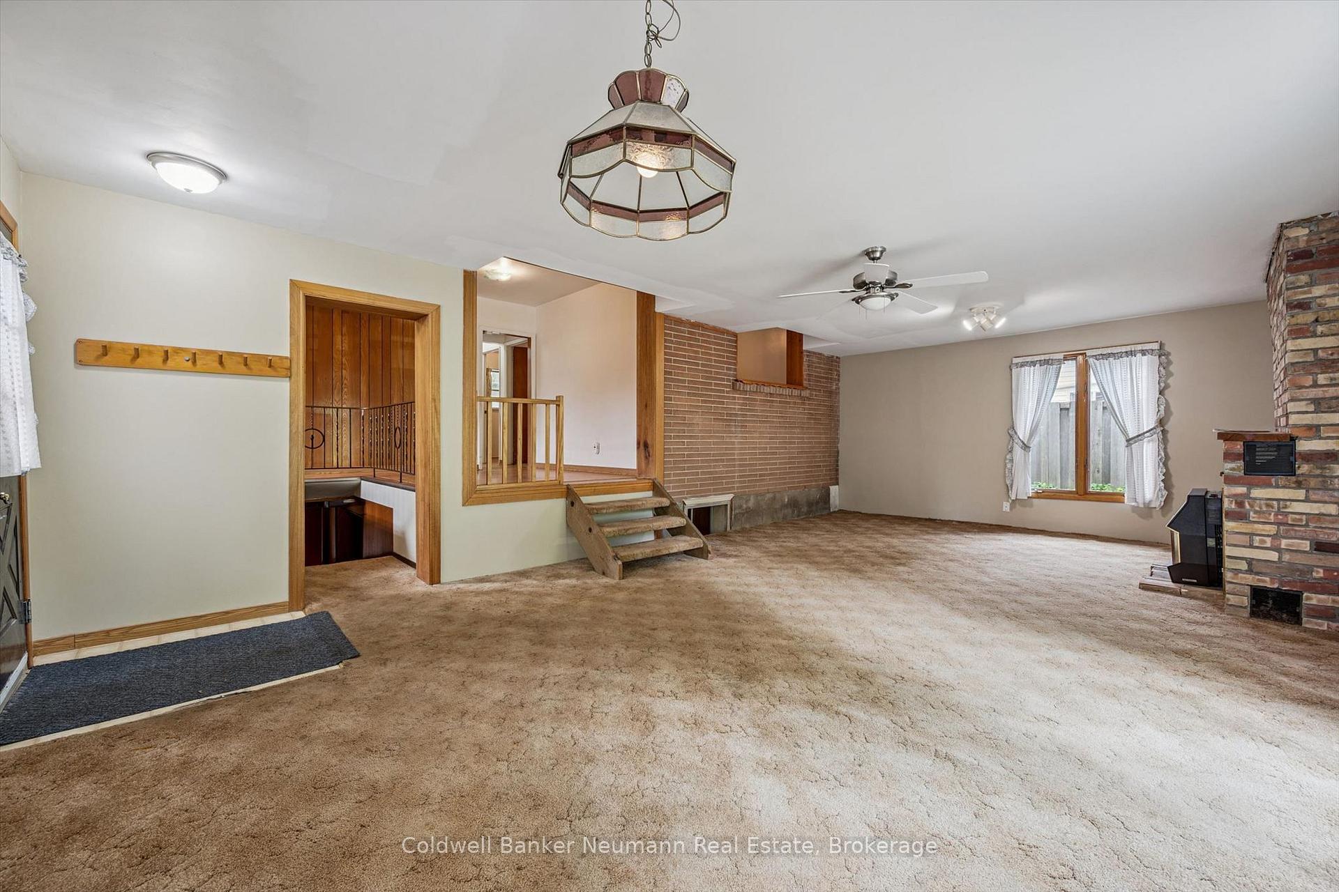 Photo 23 of 73 Knightswood Boulevard, Guelph, Riverside Park — HOMEH