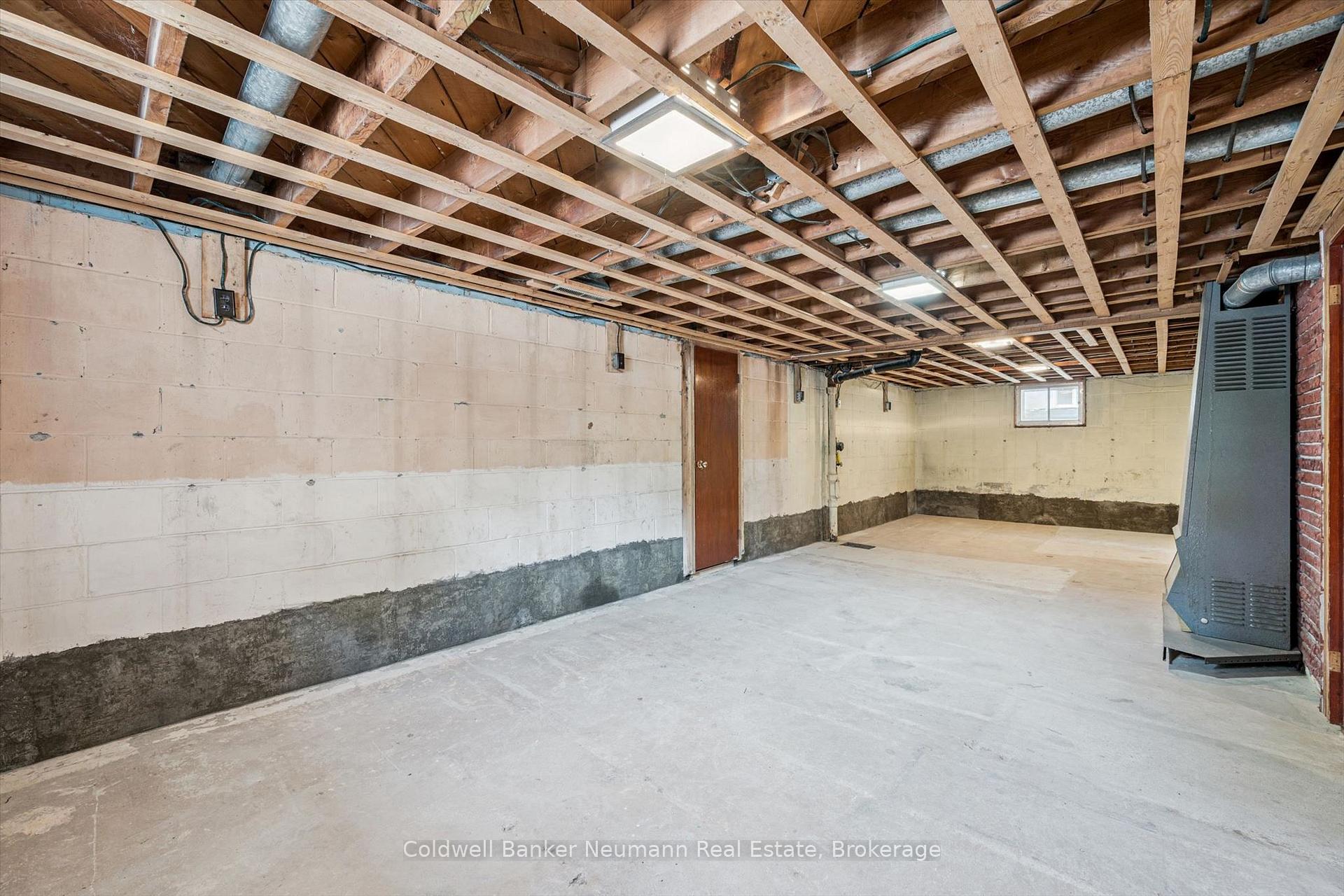 Photo 32 of 73 Knightswood Boulevard, Guelph, Riverside Park — HOMEH