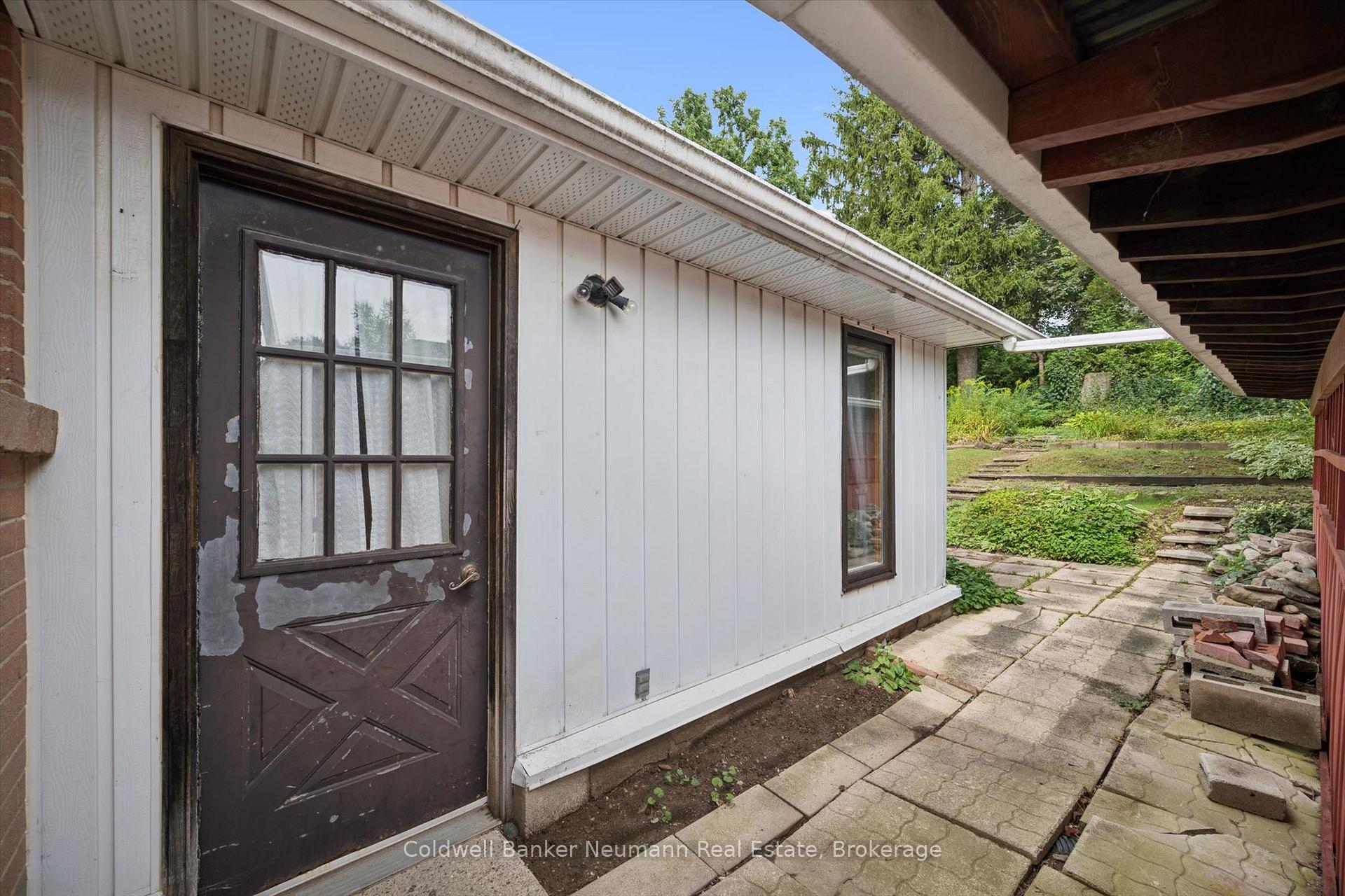 Photo 36 of 73 Knightswood Boulevard, Guelph, Riverside Park — HOMEH