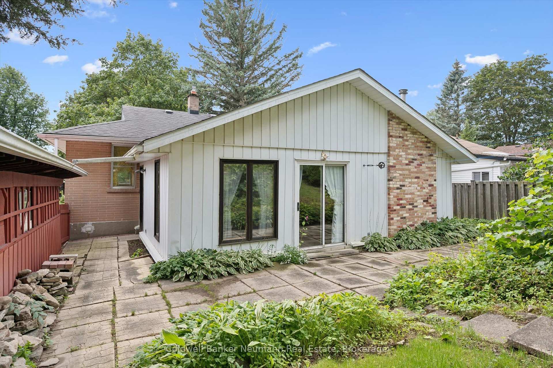 Photo 44 of 73 Knightswood Boulevard, Guelph, Riverside Park — HOMEH