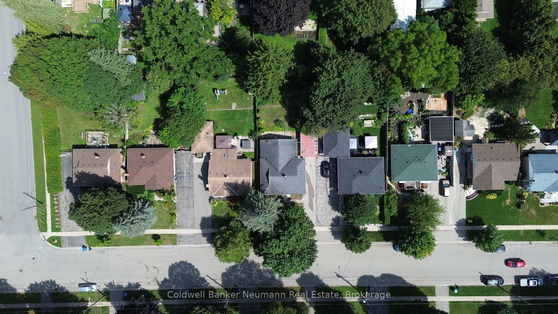 Photo 45 of 73 Knightswood Boulevard, Guelph, Riverside Park — HOMEH