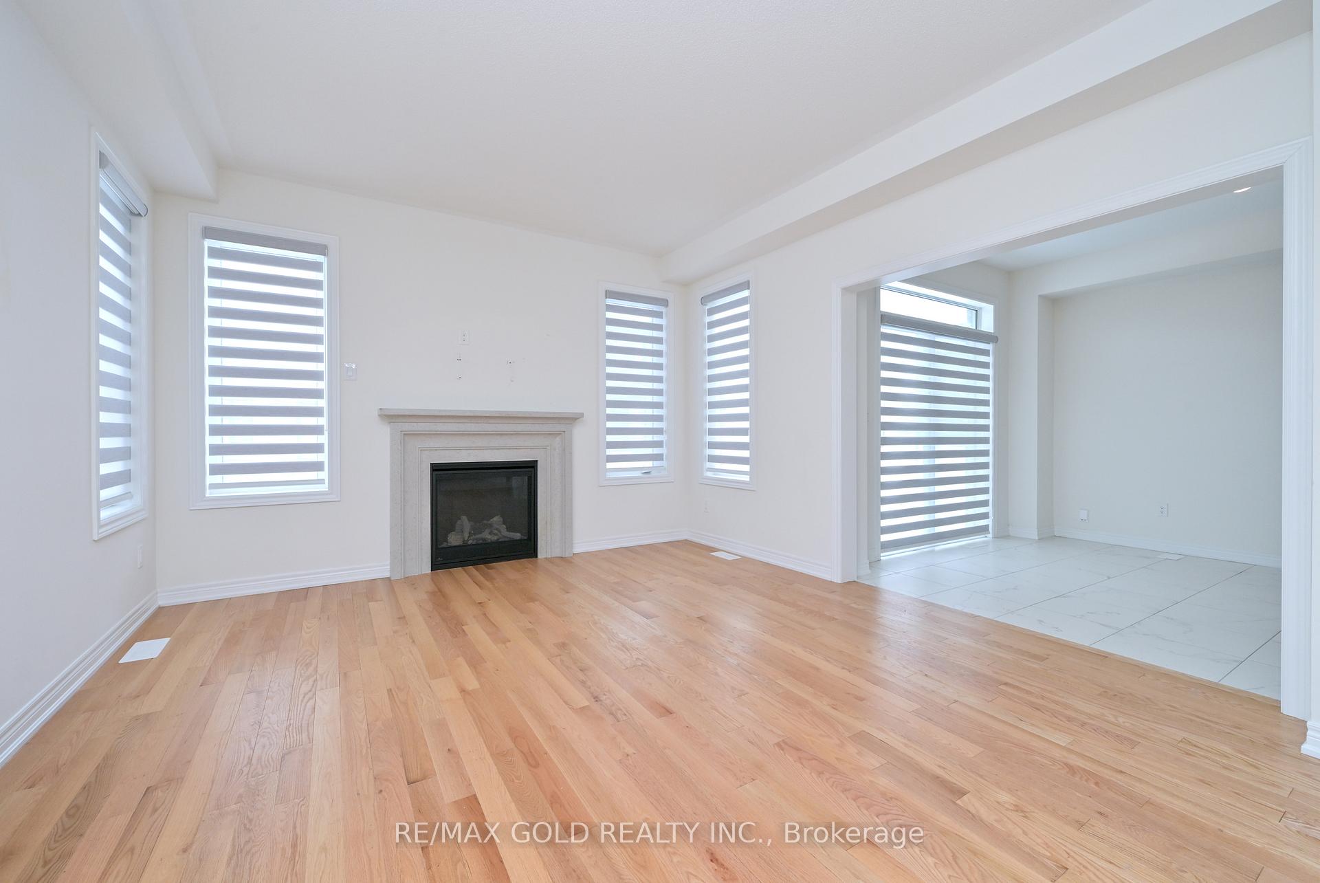 Photo 5 of 1345 Davis Loop, Innisfil, Lefroy — HOMEH