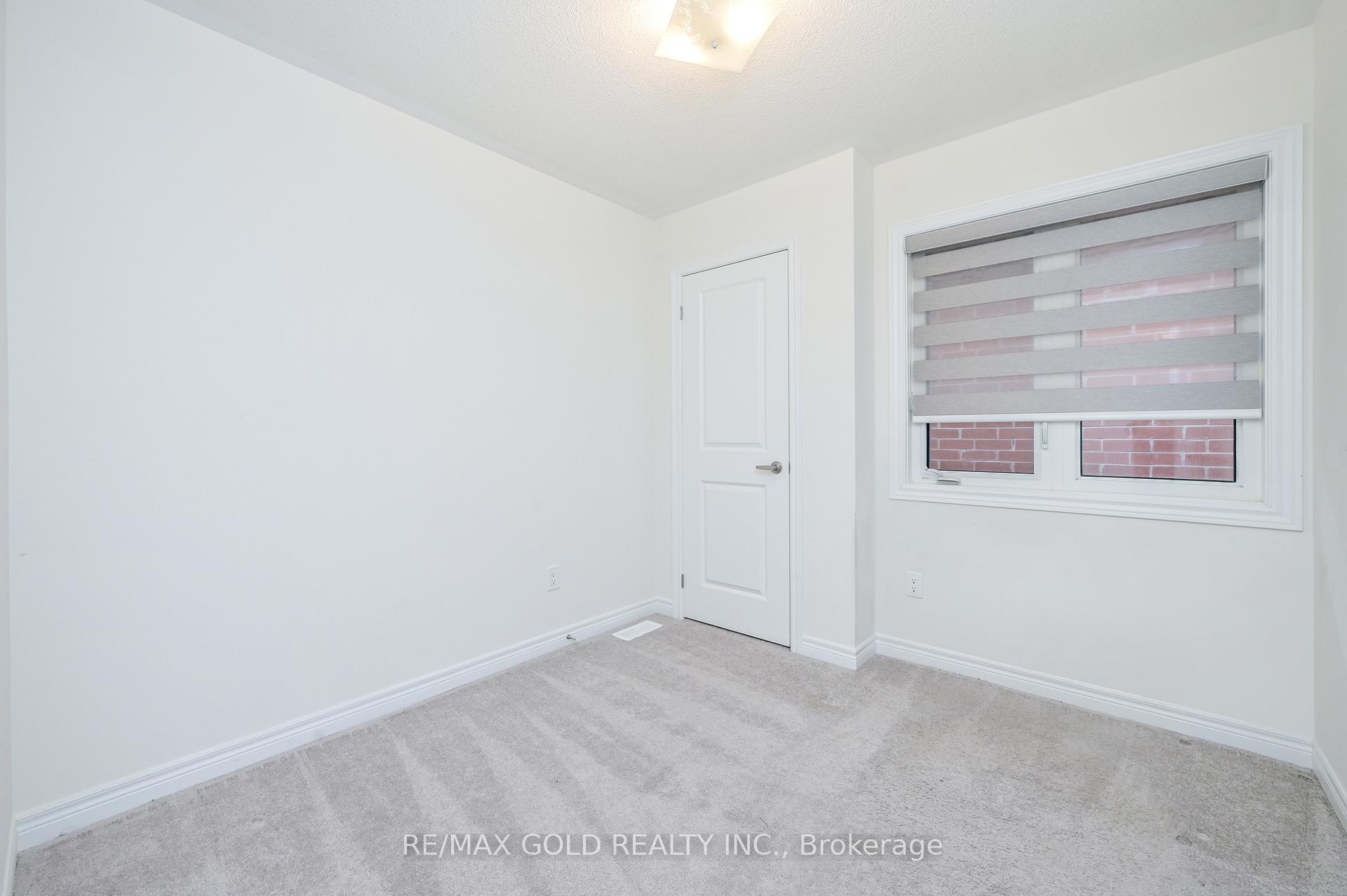 Photo 28 of 1345 Davis Loop, Innisfil, Lefroy — HOMEH