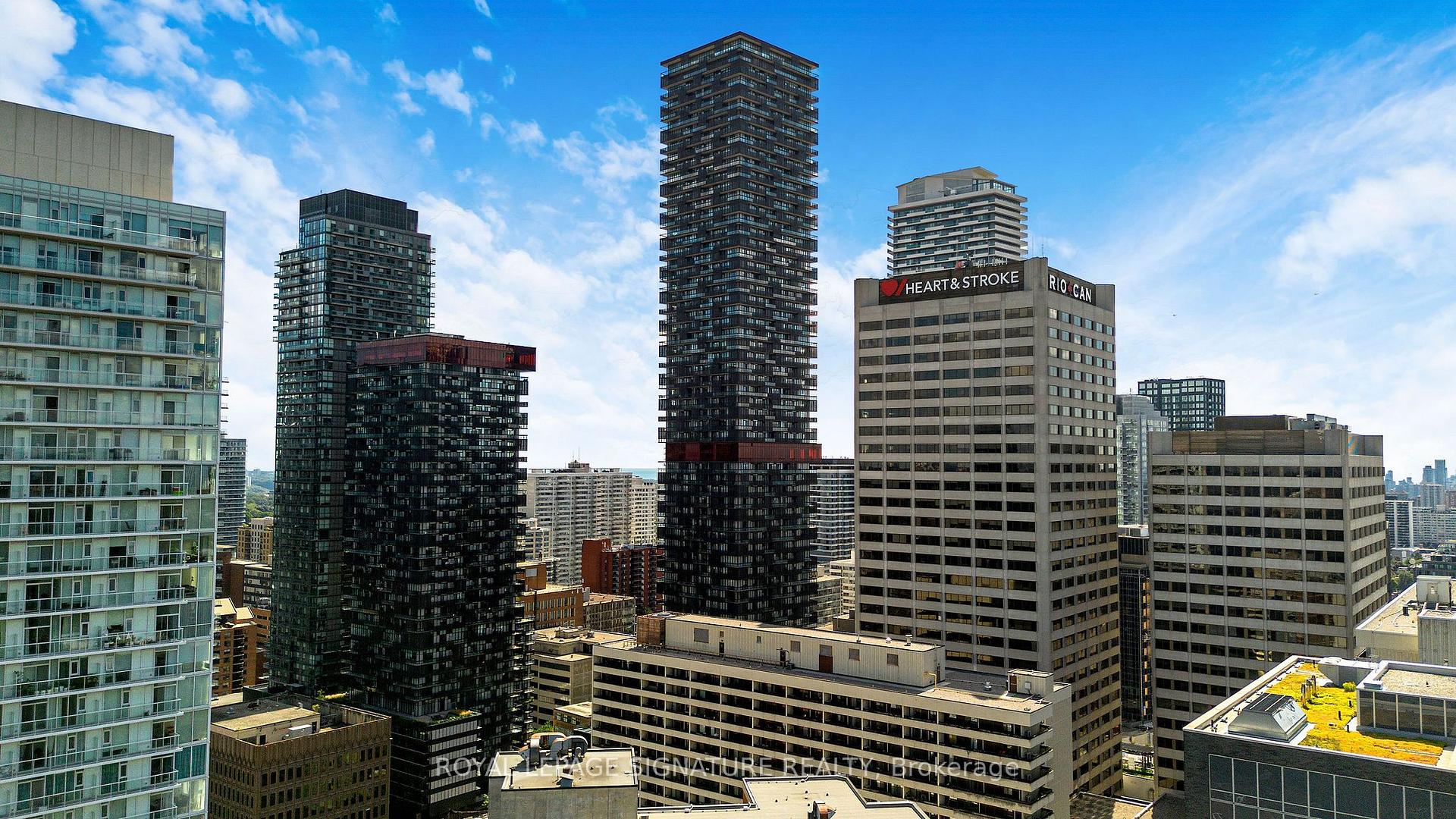 Photo 5 of Unit 5009, 8 Eglinton Avenue E, Toronto, Mount Pleasant West — HOMEH