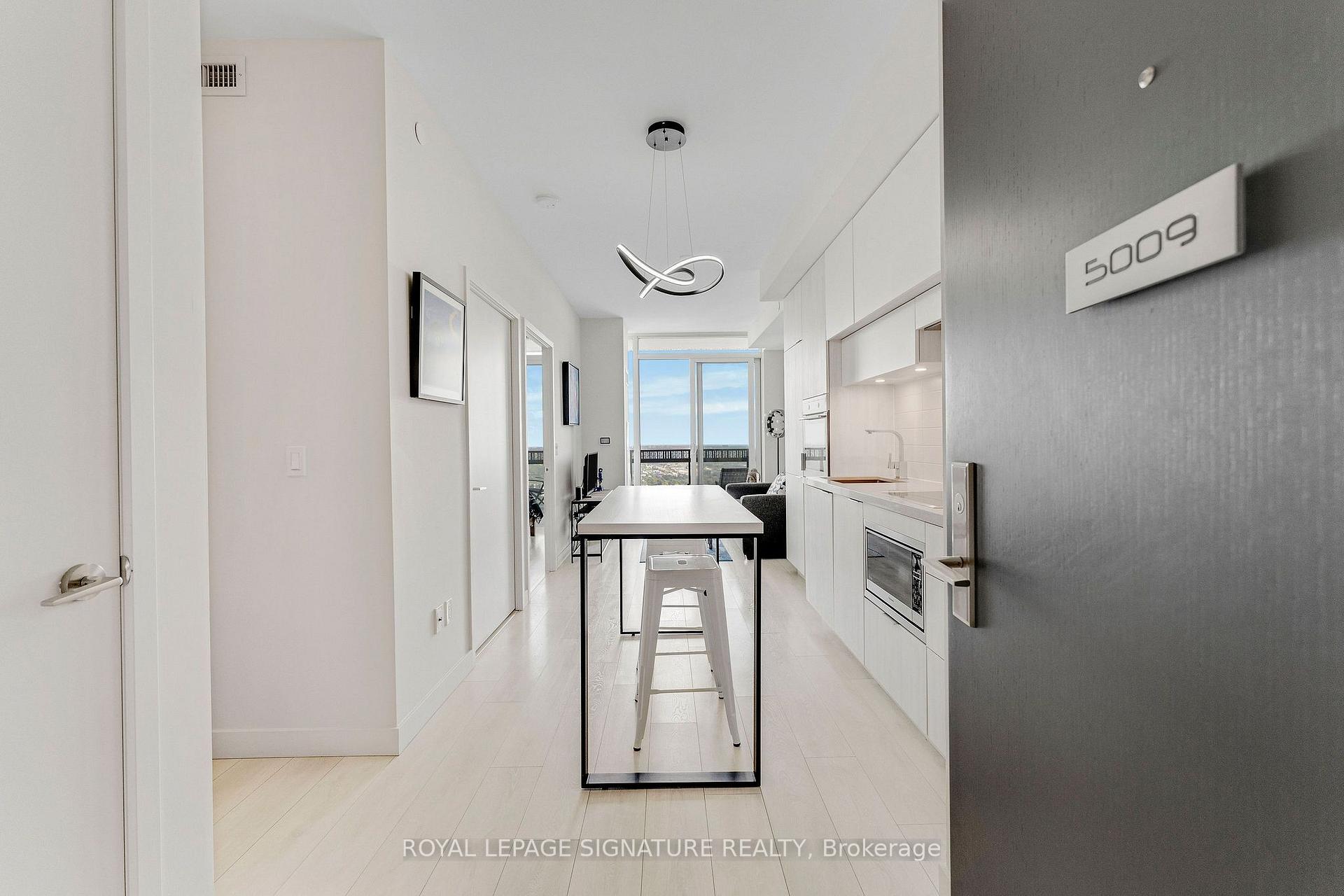 Photo 29 of Unit 5009, 8 Eglinton Avenue E, Toronto, Mount Pleasant West — HOMEH