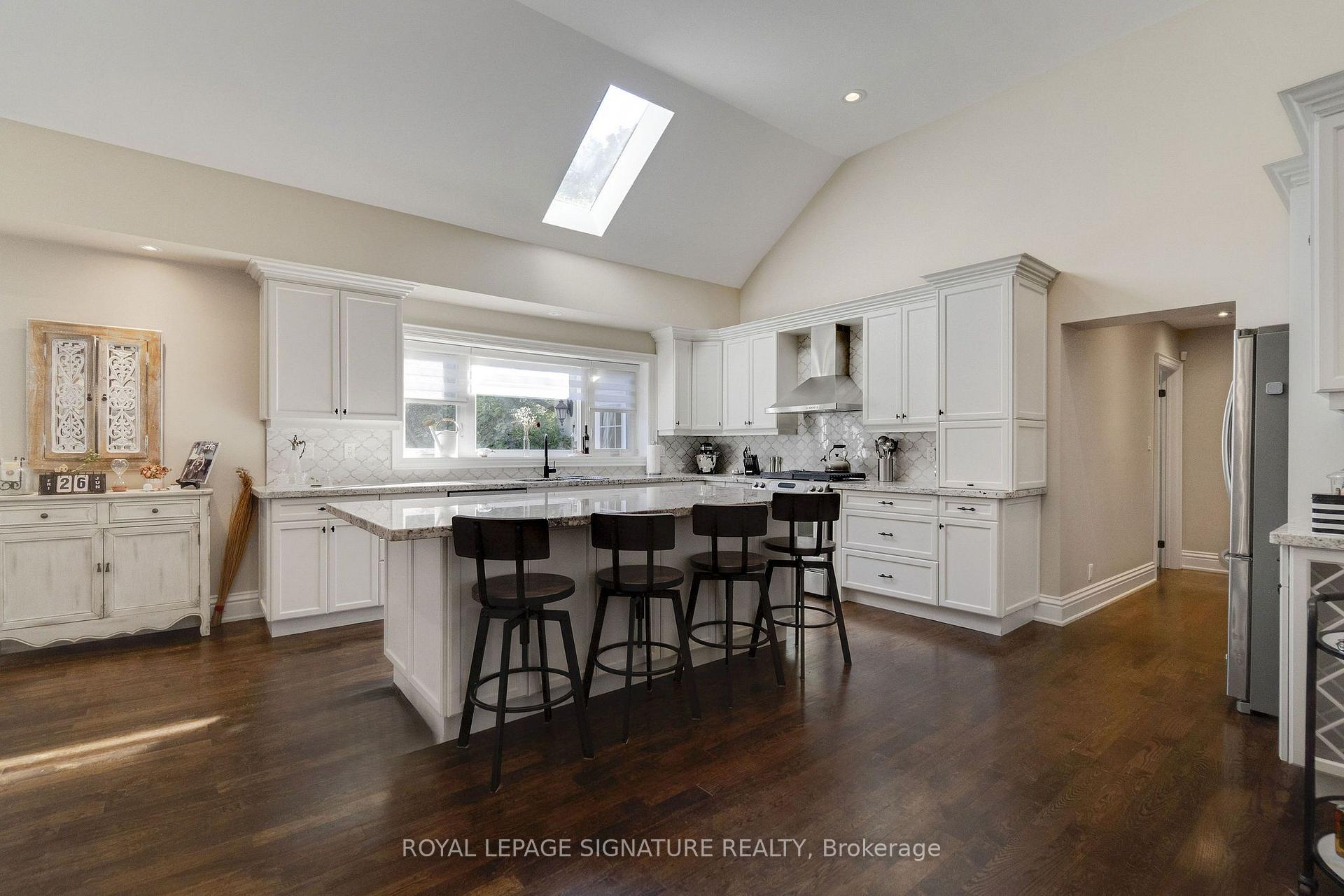 Photo 45 of Unit 5009, 8 Eglinton Avenue E, Toronto, Mount Pleasant West — HOMEH