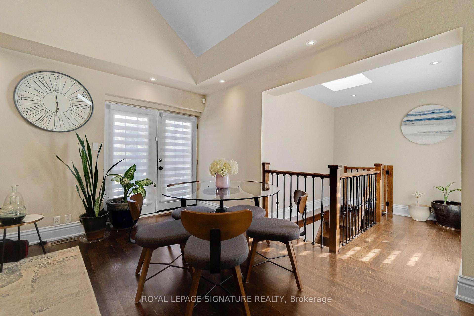 Photo 57 of Unit 5009, 8 Eglinton Avenue E, Toronto, Mount Pleasant West — HOMEH