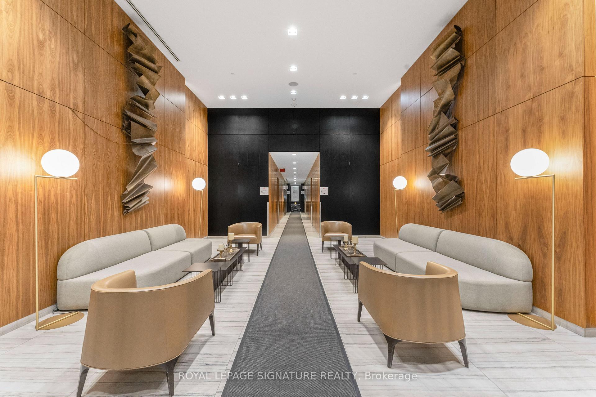 Photo 6 of Unit 5009, 8 Eglinton Avenue E, Toronto, Mount Pleasant West — HOMEH