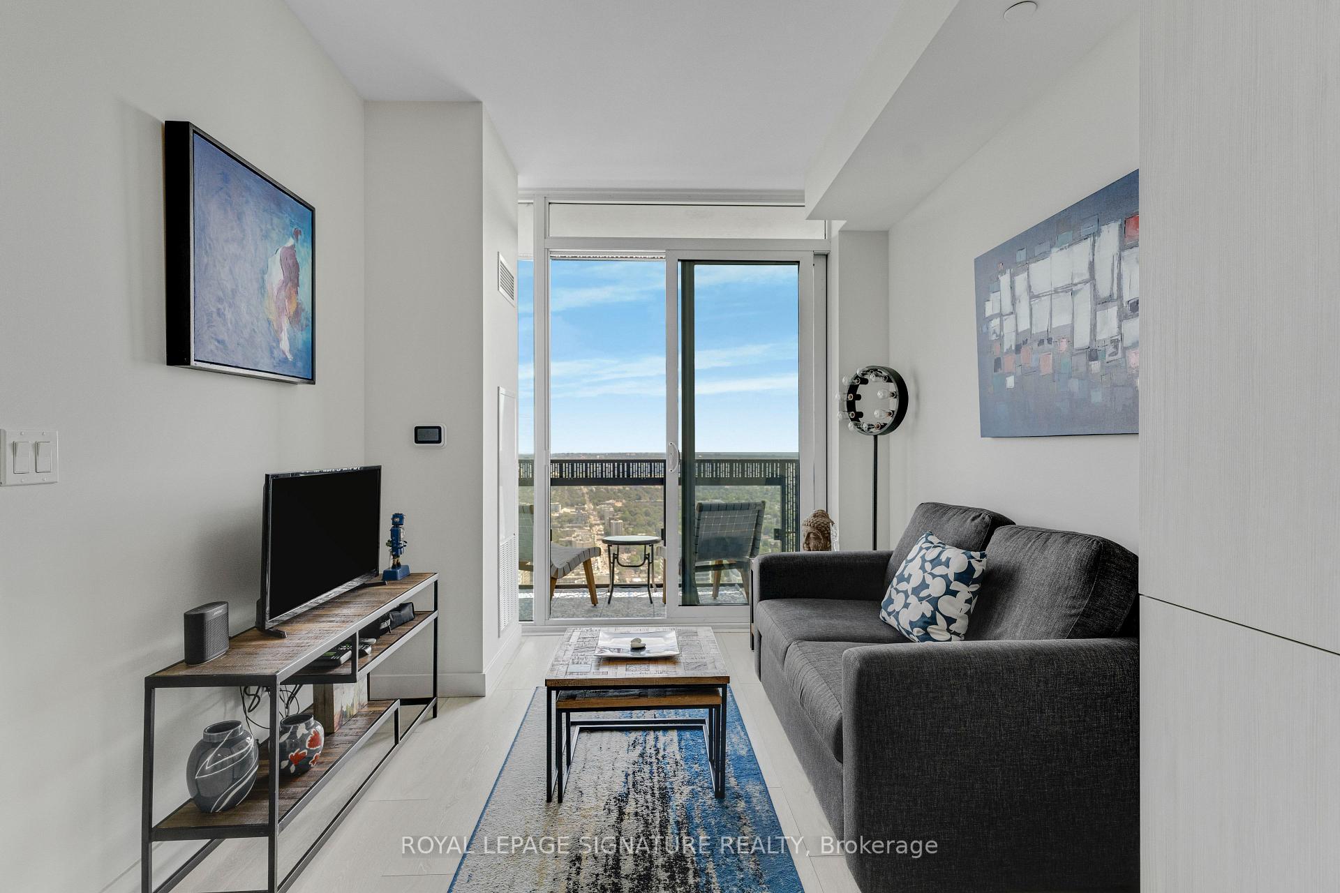 Photo 16 of Unit 5009, 8 Eglinton Avenue E, Toronto, Mount Pleasant West — HOMEH