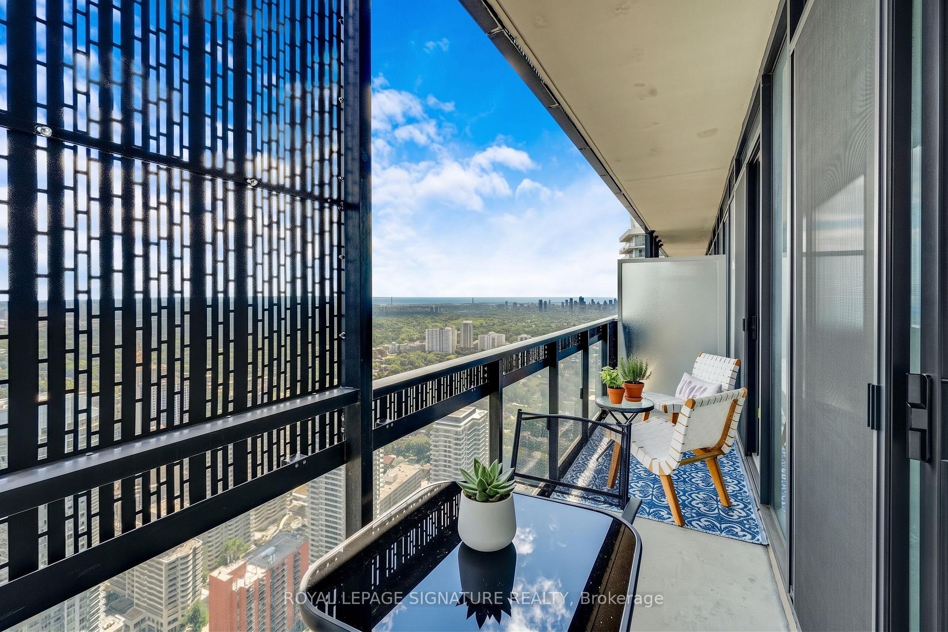 Photo 46 of Unit 5009, 8 Eglinton Avenue E, Toronto, Mount Pleasant West — HOMEH