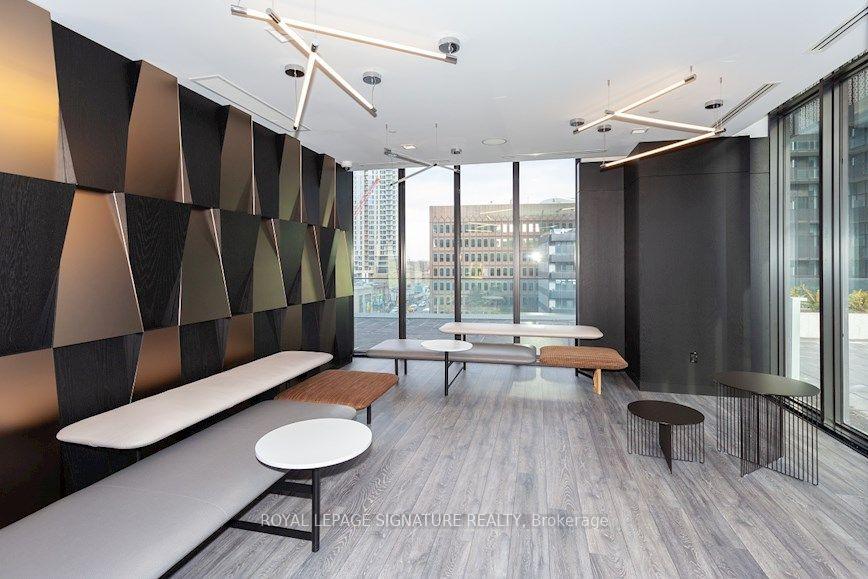 Photo 60 of Unit 5009, 8 Eglinton Avenue E, Toronto, Mount Pleasant West — HOMEH