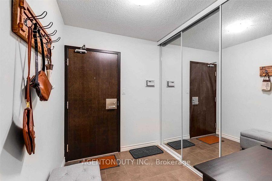 Photo 2 of Unit 1122, 25 The Esplanade, Toronto, Waterfront Communities — HOMEH