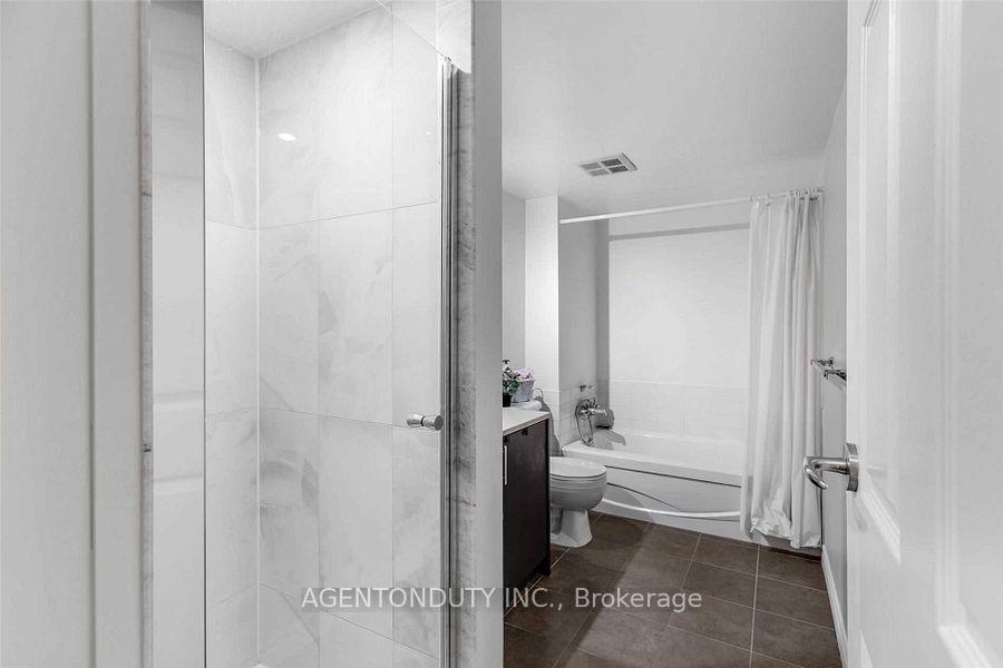 Photo 9 of Unit 1122, 25 The Esplanade, Toronto, Waterfront Communities — HOMEH