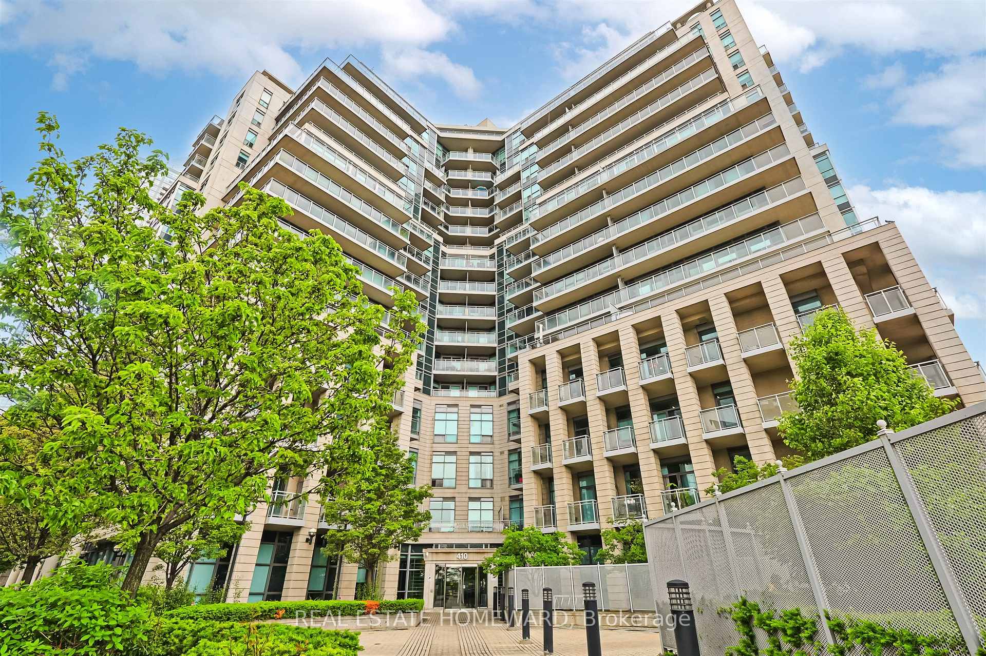 Photo 1 of Unit 1117, 410 Queens Quay W, Toronto, Waterfront Communities — HOMEH