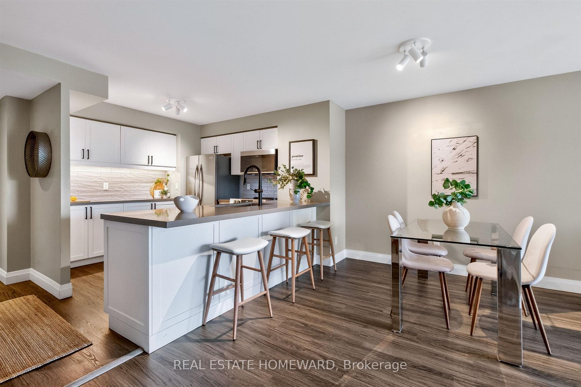 Photo 10 of Unit 1117, 410 Queens Quay W, Toronto, Waterfront Communities — HOMEH