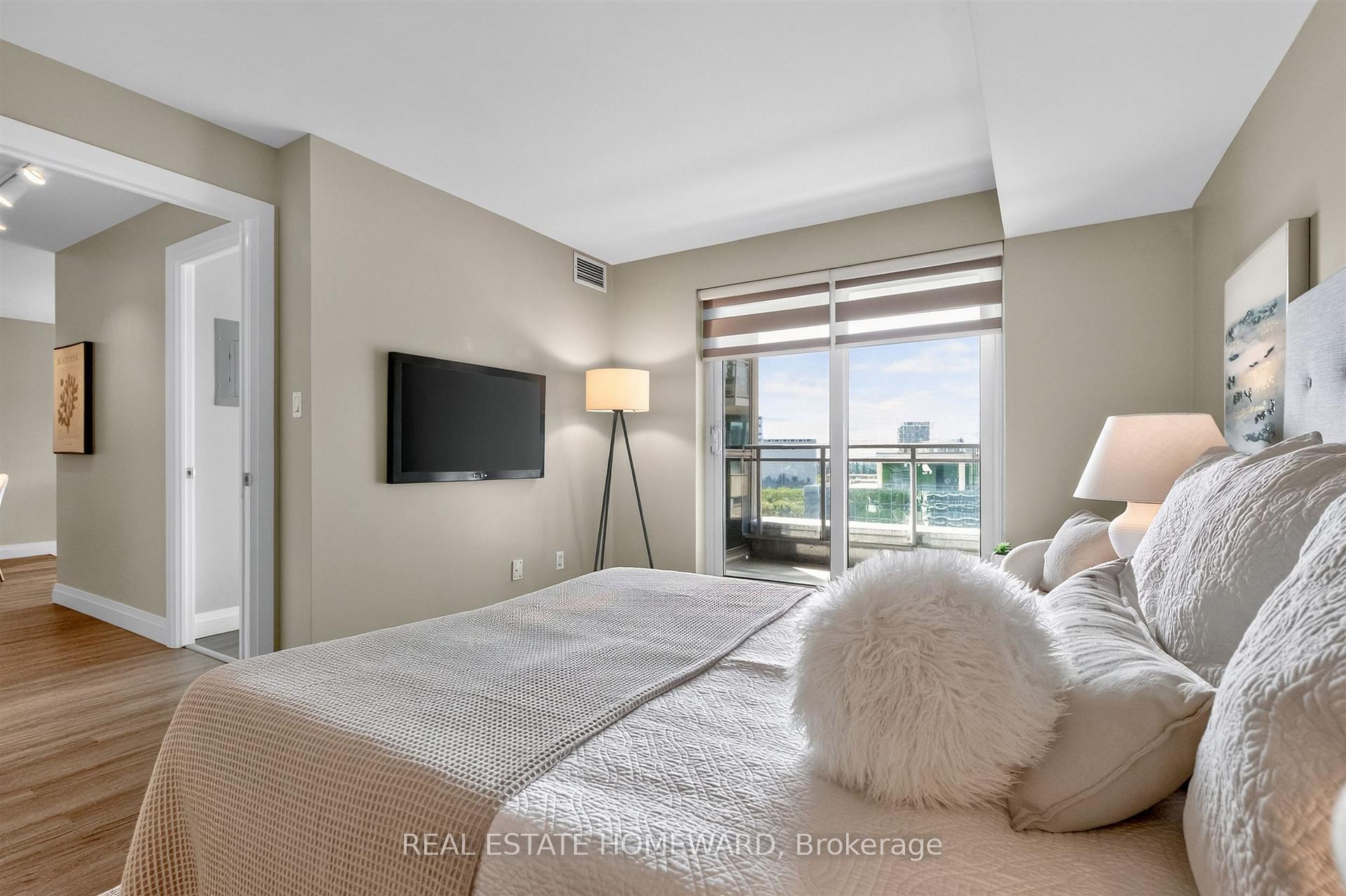 Photo 21 of Unit 1117, 410 Queens Quay W, Toronto, Waterfront Communities — HOMEH