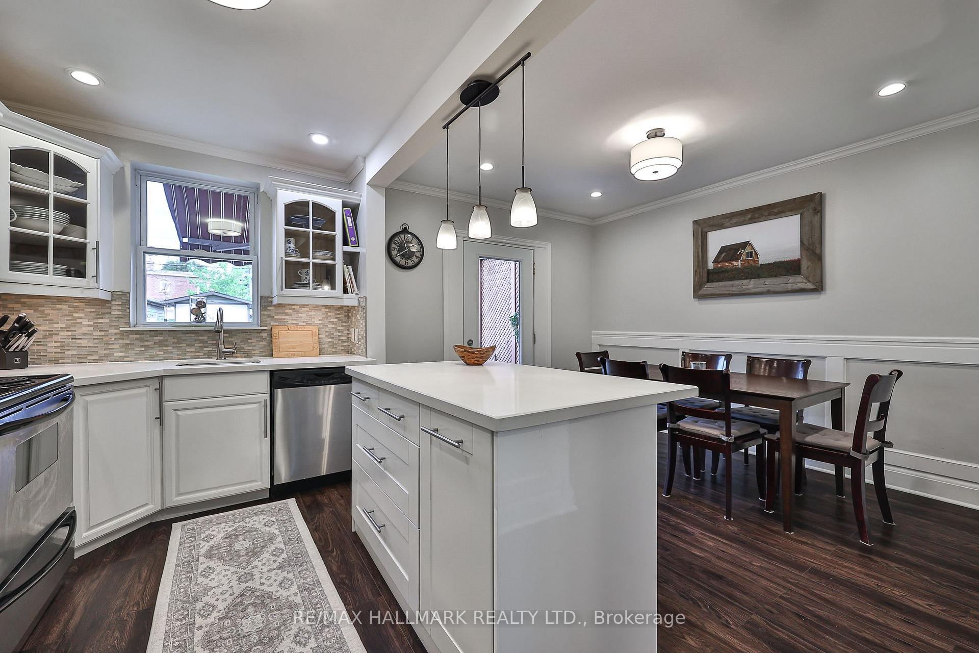 Photo 11 of 278 Woburn Avenue, Toronto, Lawrence Park North — HOMEH